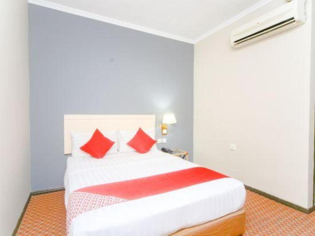 Oyo 563 Jockey Lodge Hotel SDK Exterior foto